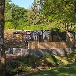 Hébergement de vacances Moezel - Tranquil Getaway For 4 *